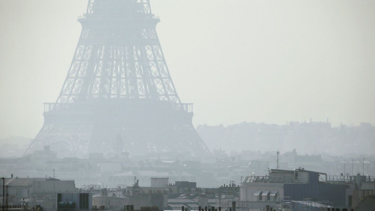 Přelomový rozsudek. Francouzská vláda musí platit za špinavé ovzduší.